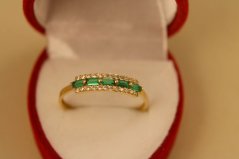 Prsteň - zelené a číre zirkóny - žlté zlato - 14 karátov
