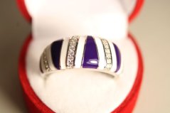 Prsteň-biely-fialovým smalt- číre zirkóny-rhodium-striebro