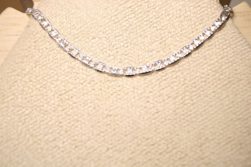 Náramok-gravírovaný-Marina gucci-striebro-rhodium