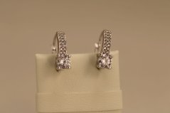 Náušnice- okrúhly kameň- číre zirkóny- patent- biele zlato- 14 karátov