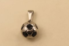 Prívesok- futbalová lopta- čierny smalt- chirurgická oceľ- 316/L