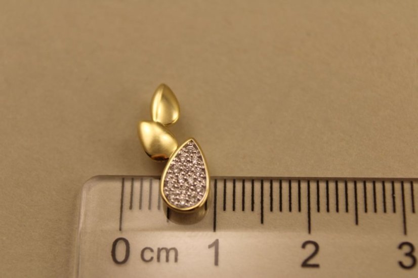 Prívesok- žlté zlato-diamanty 0,060 ct-H/Si-14 karátov