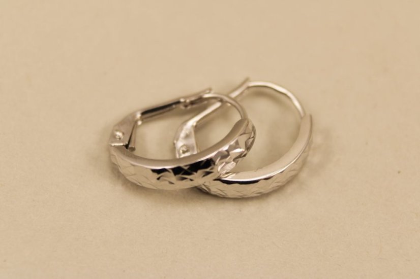 Zlaté náušnice, biele zlato, klasický patent,  1,47g 14k 585/1000