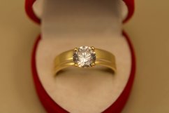 Zlatý prsteň-žlté zlato-číry zirkón-14K