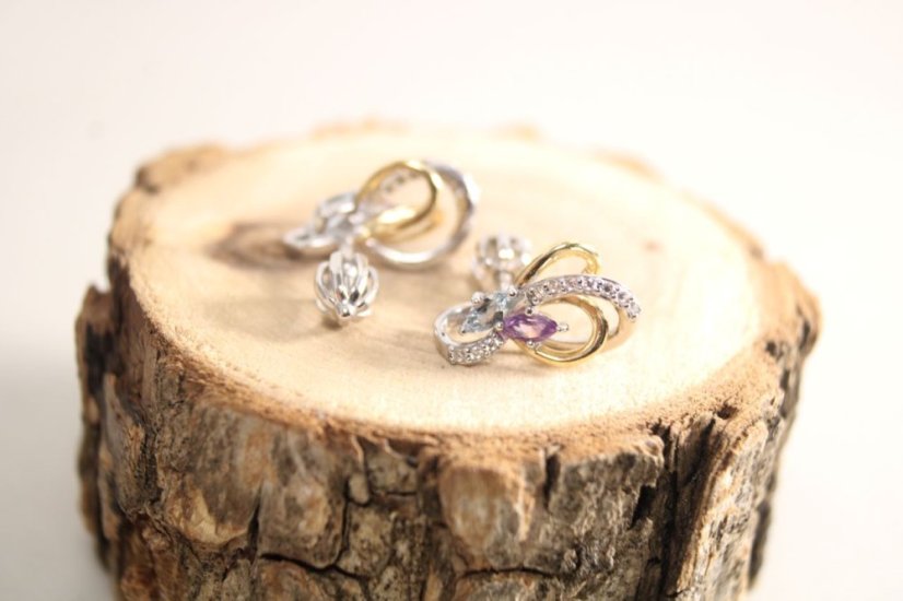 Náušnice-Topásom-Ametyst-číre zirkóny- rhodium-šrubky-kombinované striebro
