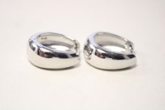 Strieborné oválne náušnice s hladkým povrchom, rhodium, zacvakávacie zapínanie, 4,42 g, 925/1000