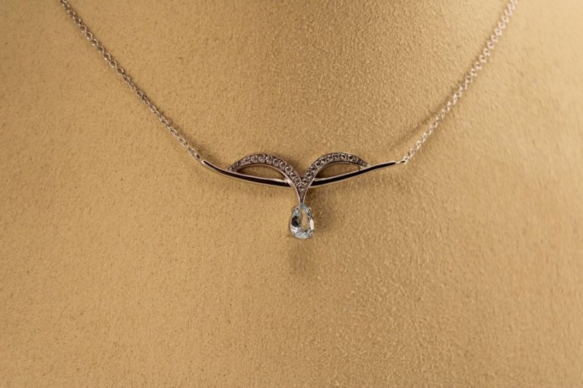Celebritka -Topás-číre zirkóny-rhodium-striebro