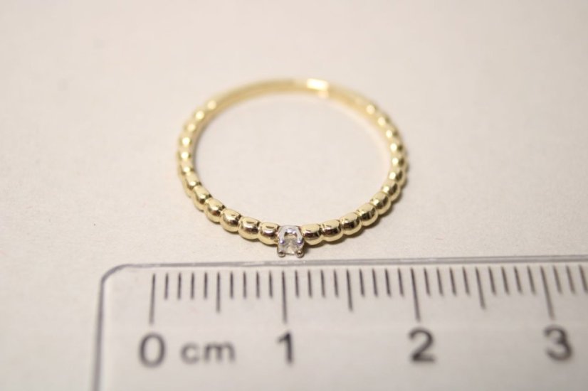 Diamantový prsteň zo žltého a bieleho zlata 0.02 ct H/Si2, veľkosť 52, 1,13 g, 14 karátov 585/1000 - Farba zlata: Viacfarebné zlato, Druh kameňa: DIAMANT (BRILIANT), Farba kameňa: Biely, Veľkosť prsteňa: 52, Váha (g): 1,13, Rýdzosť: 14 karátov 585/1000