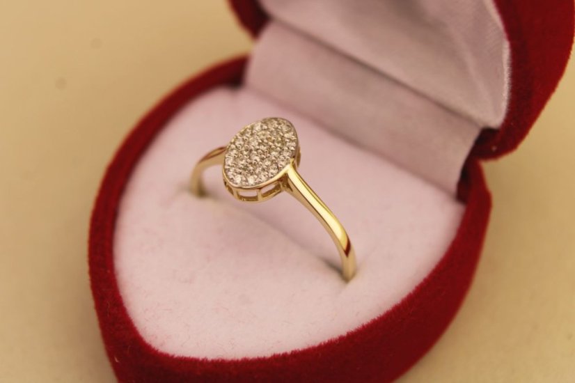 Prsteň- diamanty-H/Si2- žlté zlato- 14 karátov