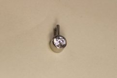 Oceľový minimalistický prívesok zdobený brúseným zirkónom, 3,23g, 316L