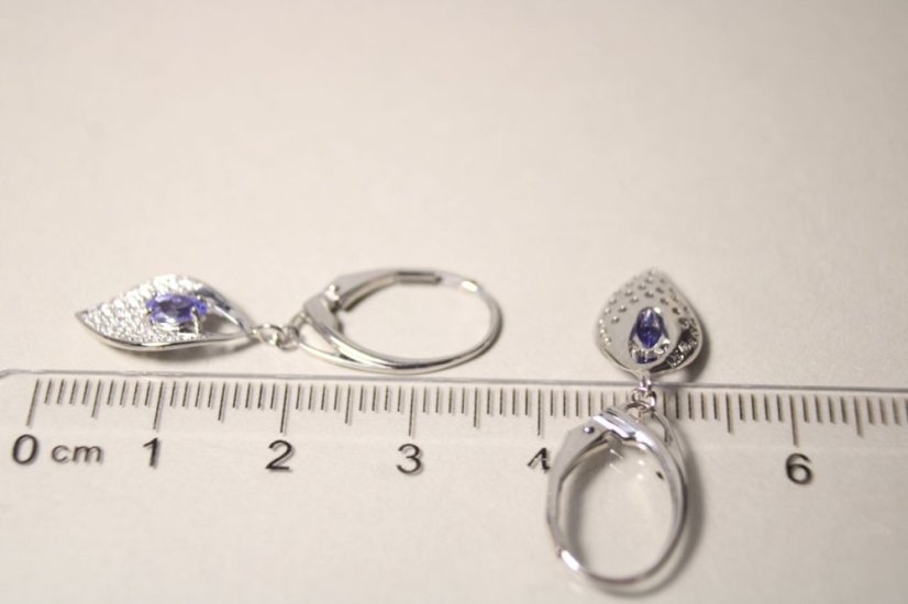 Strieborné visiace náušnice s fialovo-modrým Tanzanitom a čírymi zirkónmi, rhodium, 2,67 g, 925/1000