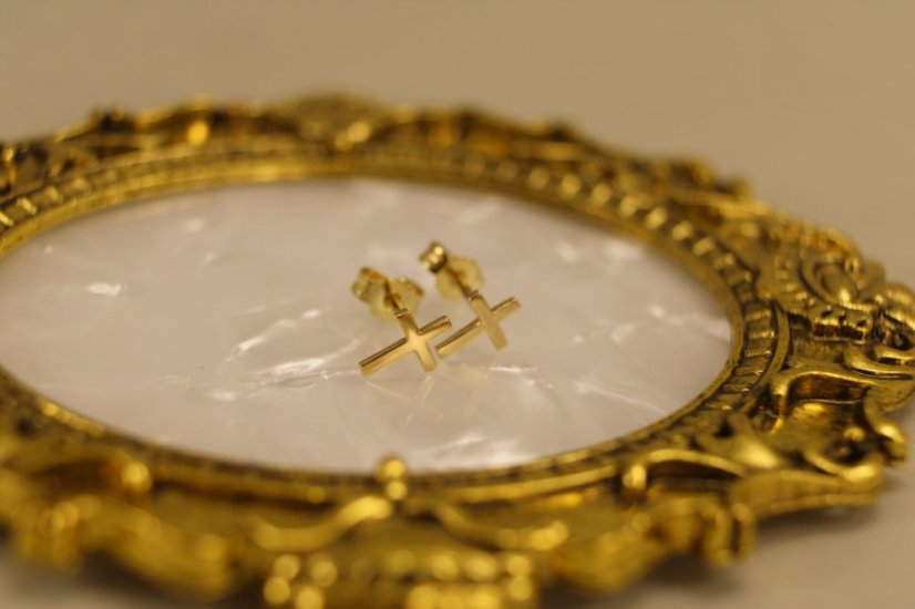 Náušnice-v tvare krížika-puzetky-žlté zlato-14K