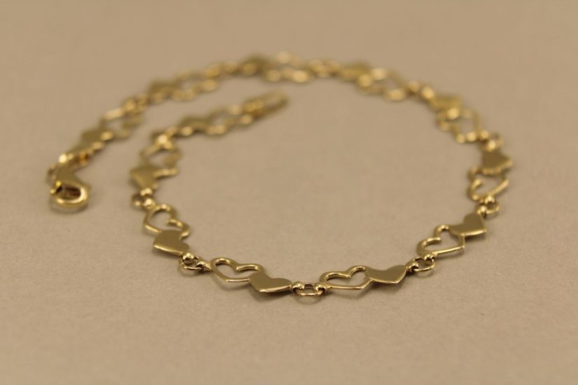 Zlatý náramok-Dámsky-srdiečka-žlté zlato-14 karátov