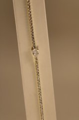 Náramok-číre zirkony-pozlátené striebro