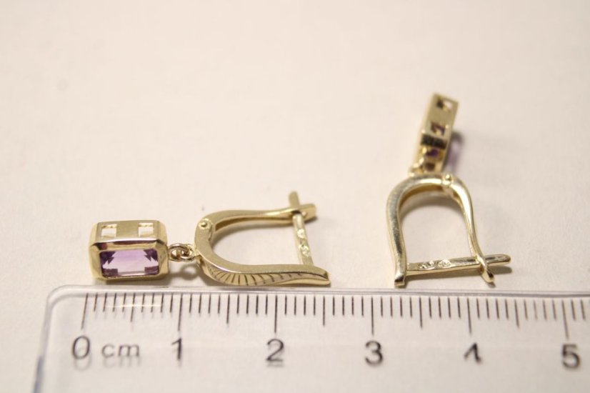 Náušnice- visiace- fialový zirkón- francúzsky patent- žlté zlato- 14 karátov