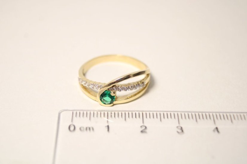 Prsteň-smaragdový zirkón-žlté zlato-14 karátov
